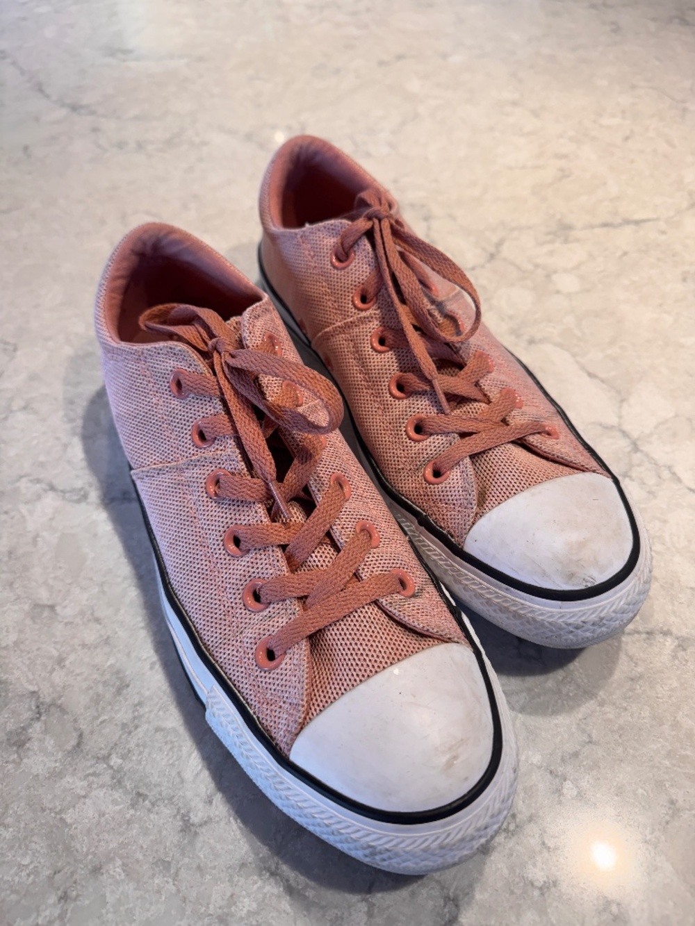 Pink Converse Chuck Taylors
